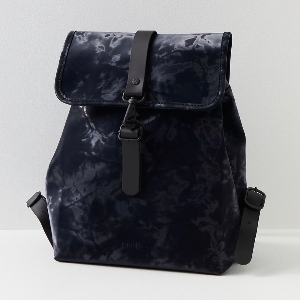 RAINS bucket backpack